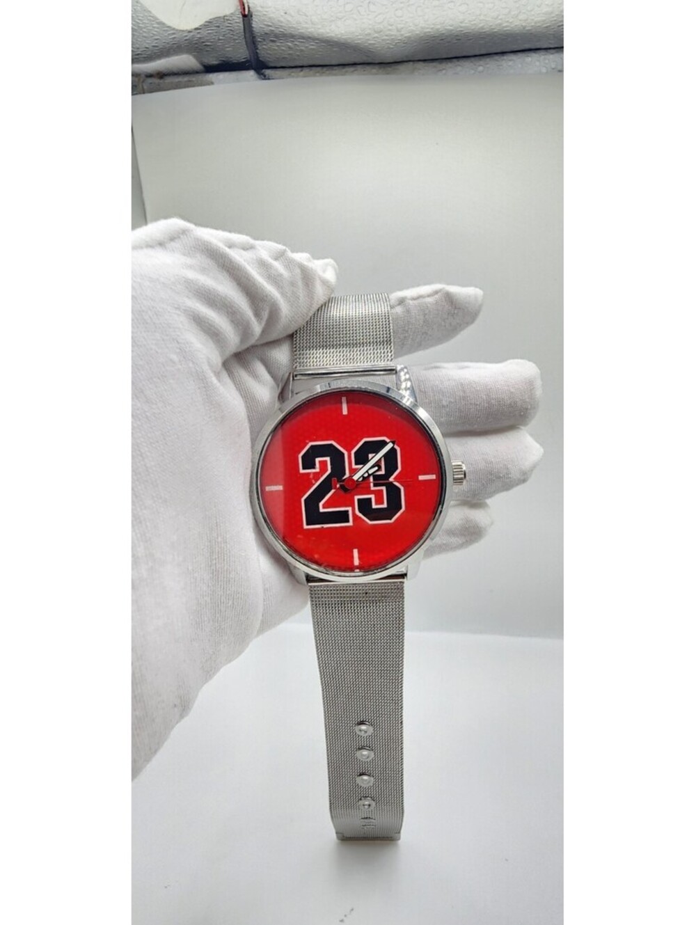 Men's Quartz Watch Red Dial Number 23 Basketball Style Stainless Steel Mesh Band